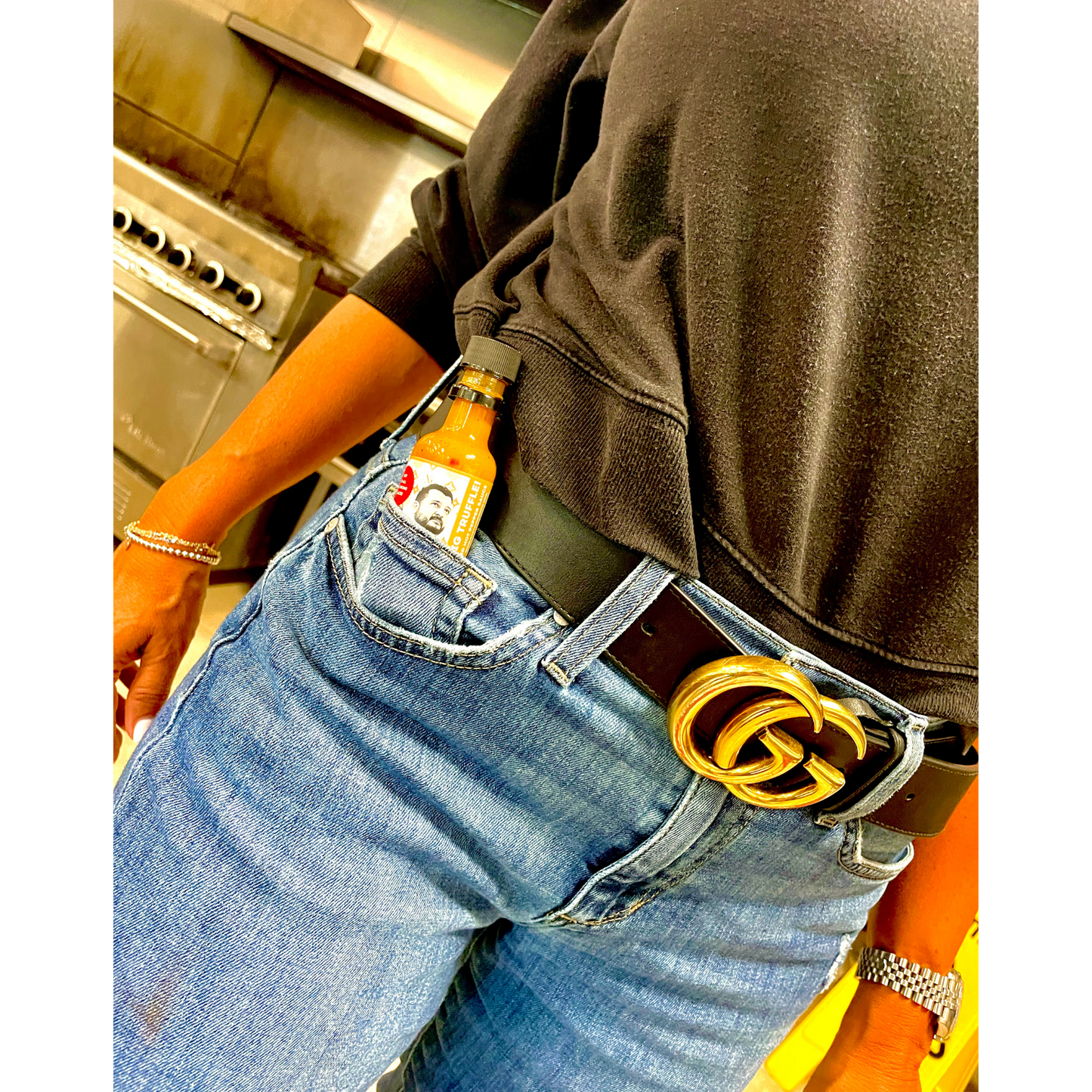 TRUF-FULL CASE - 12 BOTTLES OF CAPT'N D'S RED HOT TRUFFLE GOODNESS